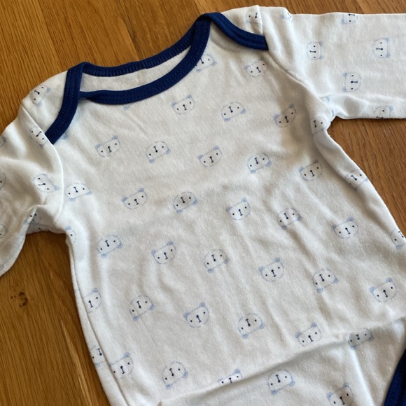 6-9M Polar Bear Three Piece Set - Picture 2 of 9